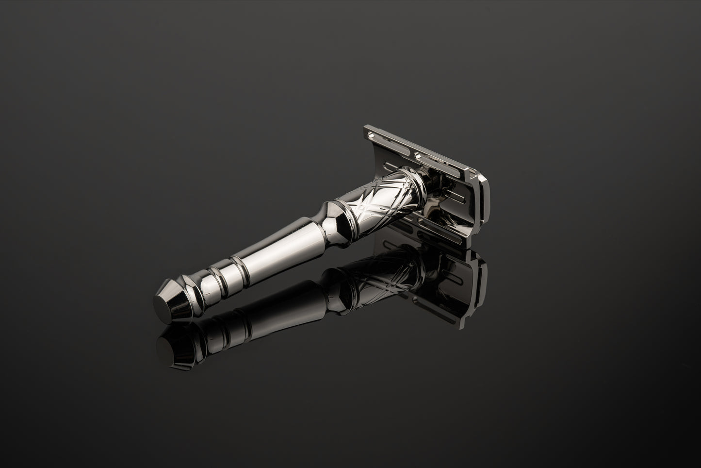 Pre-Order ( 10-15 Work days) - Urkunet double-edged razor - Assassin - 304SS