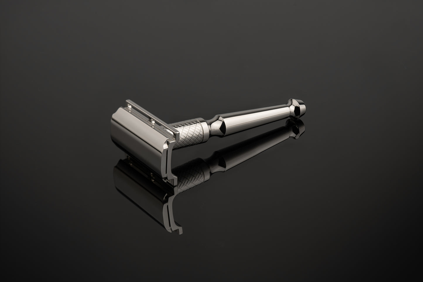 Pre-Order ( 10-15 Work days) - Urkunet double-edged razor - Assassin - 304SS