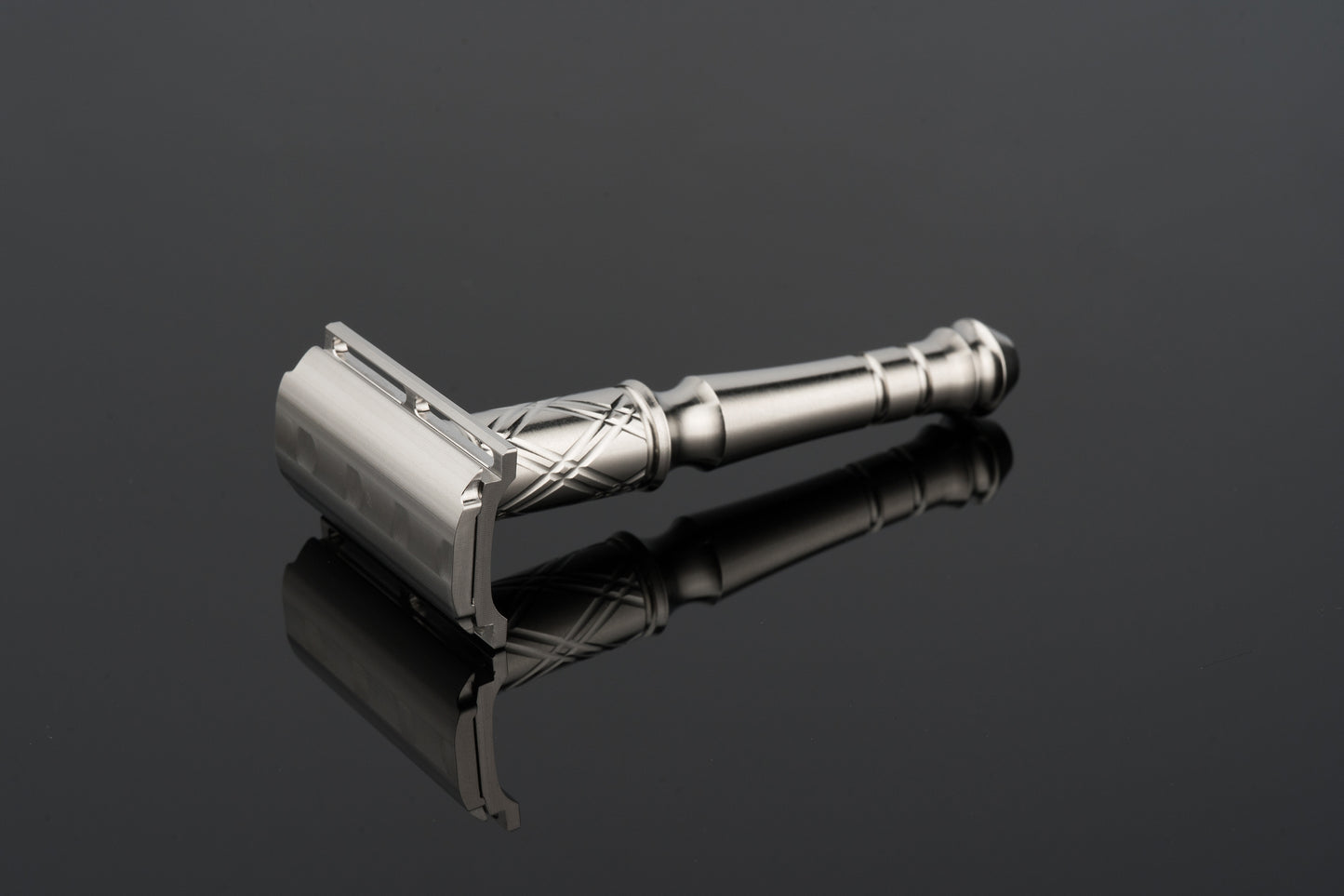 Pre-Order ( 10-15 Work days) - Urkunet double-edged razor - Assassin - 304SS