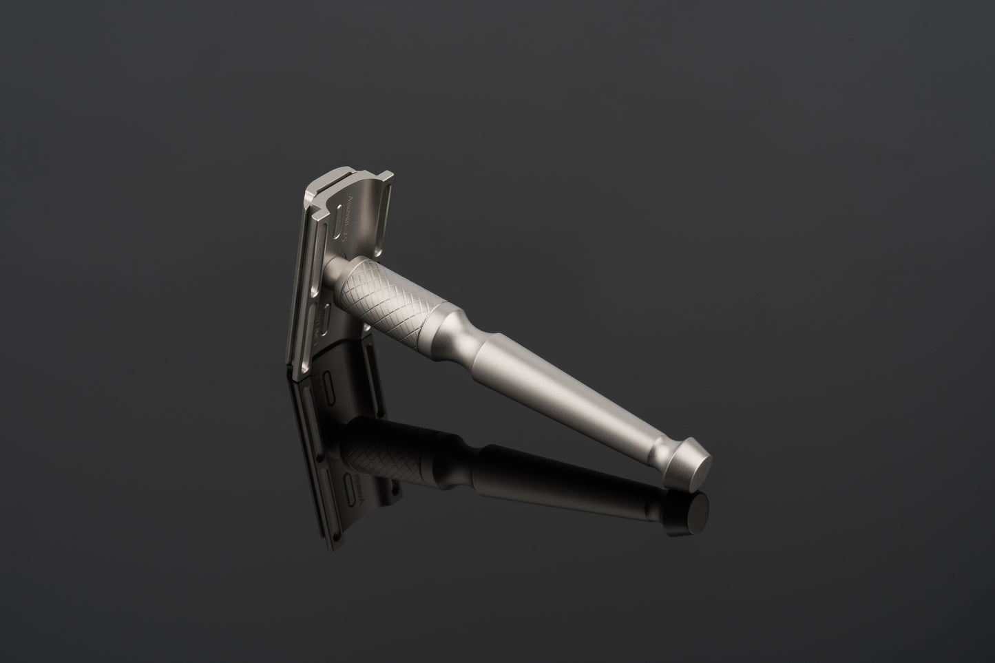 Pre-Order ( 10-15 Work days) - Urkunet double-edged razor - Assassin - 304SS